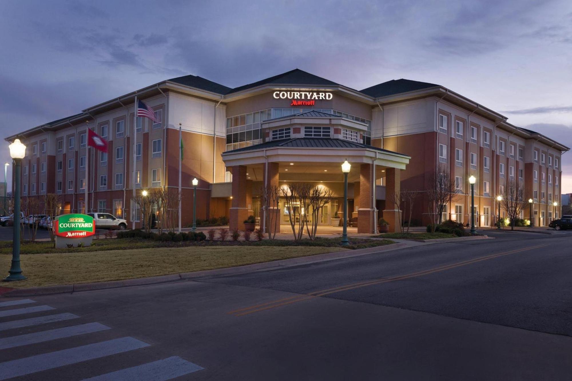 Courtyard By Marriott Fort Smith Downtown Екстер'єр фото
