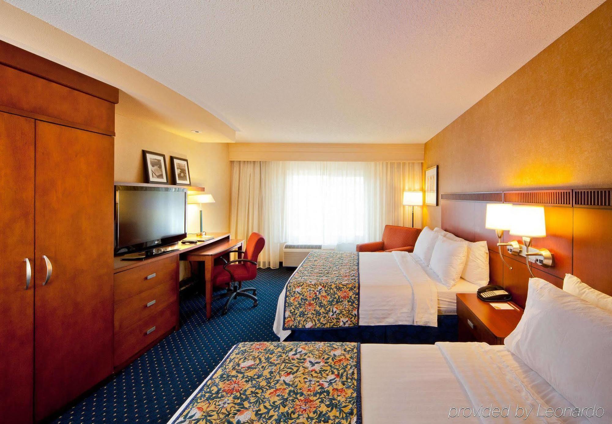 Courtyard By Marriott Fort Smith Downtown Екстер'єр фото