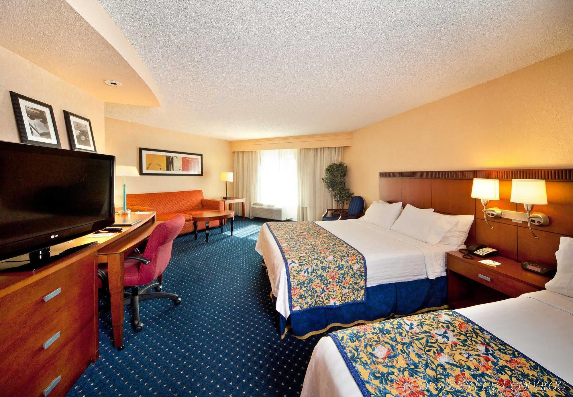 Courtyard By Marriott Fort Smith Downtown Екстер'єр фото