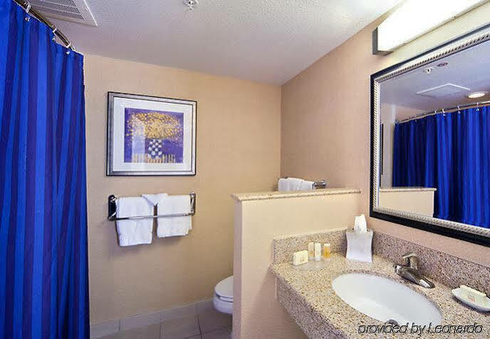Courtyard By Marriott Fort Smith Downtown Екстер'єр фото